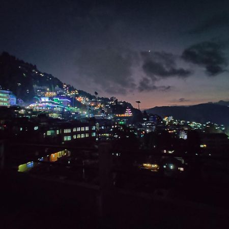 Hotel Pitstop Darjeeling - Excellent Service Recommended & Couple Friendly エクステリア 写真